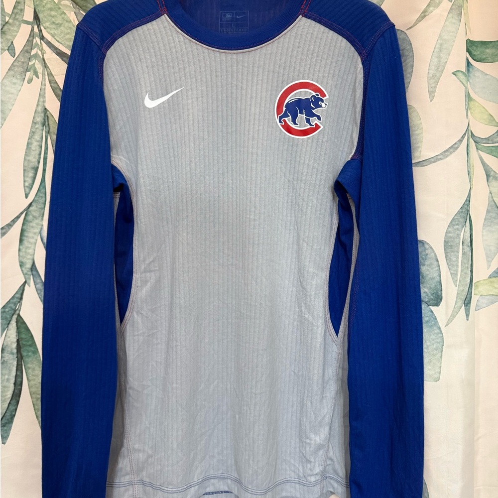 Nike Chicago Cubs Long Sleeve Shirt